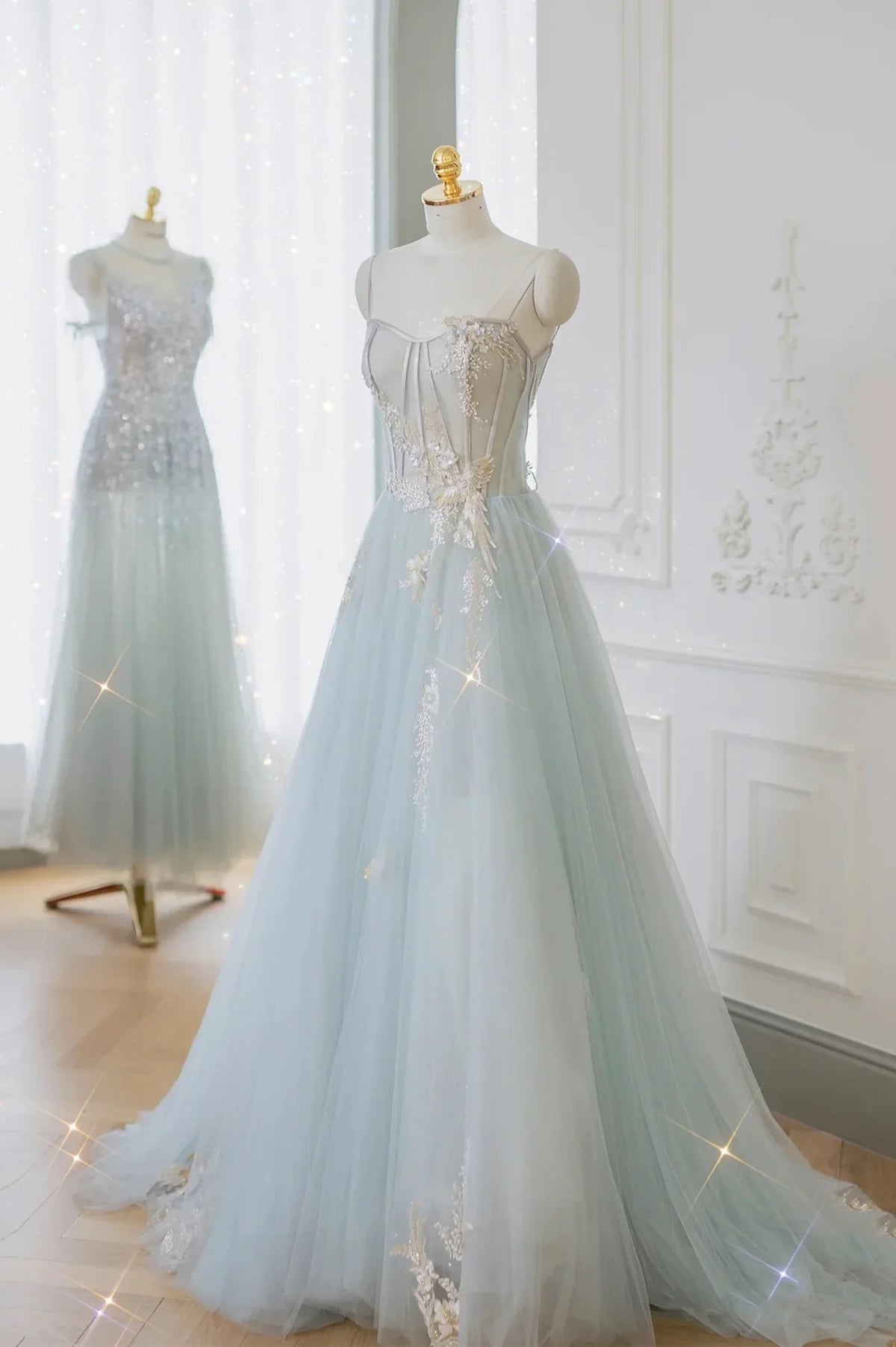 A-Line Strapless Blue Tulle Lace Long Prom Dress