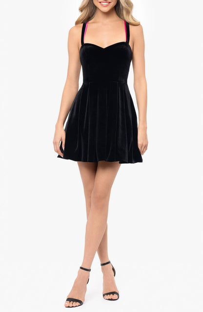 Dress A-Line Off the Shoulder Knee-Length Sleeveless Lace Up Short Homecoming Dress