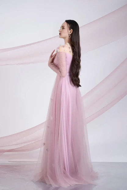 Dress A-line Gathered Round Neck Mesh Sheer Maxi Dress Vintage Tulle Pleats Prom Dress With Flower