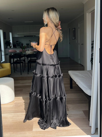 Dress A-line Ruffle Halterneck Maxi Dress Pleated Sleeveless Black Prom Dress