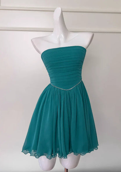 Dress A-line Strapless Chiffon Short Prom Dress Pleated Chic Homecoming Dress