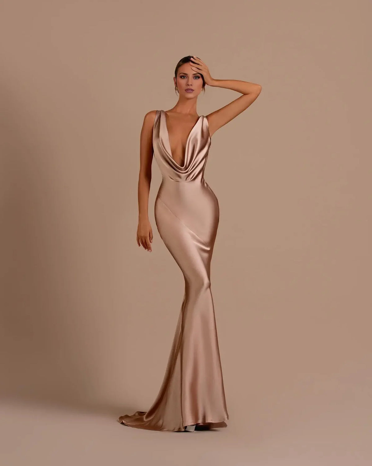 Champagne‑Gold Satin Cowl‑V Sleeveless Open‑Back Mermaid‑Train Prom Dress For Gala