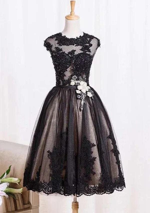 Dress Elegant A-line Princess Illusion Neck Sleeveless Tea-Length Lace Homecoming Dress Appliqued Back Zip Prom Dress