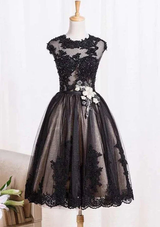 Dress Elegant A-line Princess Illusion Neck Sleeveless Tea-Length Lace Homecoming Dress Appliqued Back Zip Prom Dress