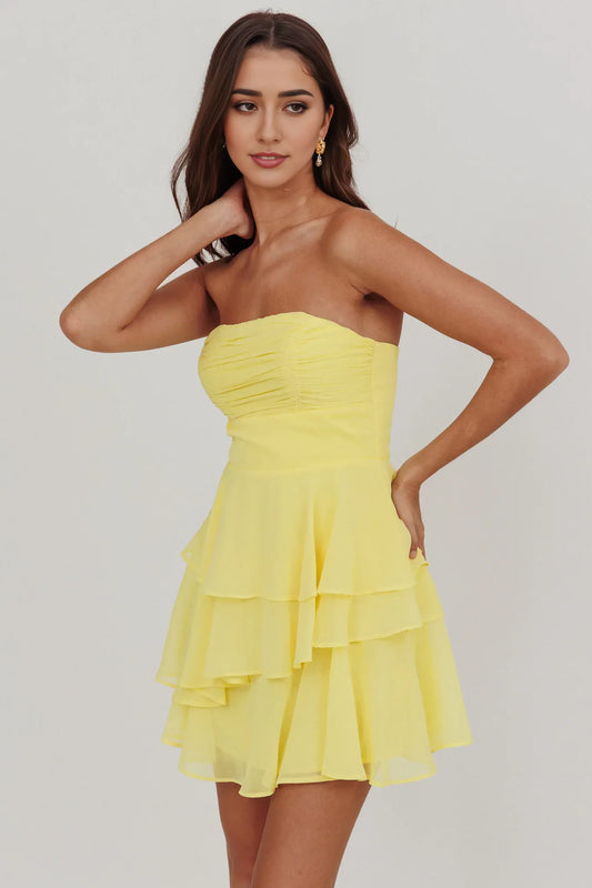 Dress Elegant Light Blue Dress Strapless Neck Ruched Bodice Detail Tiered Ruffled Dress and Mini Length Homecoming Dress