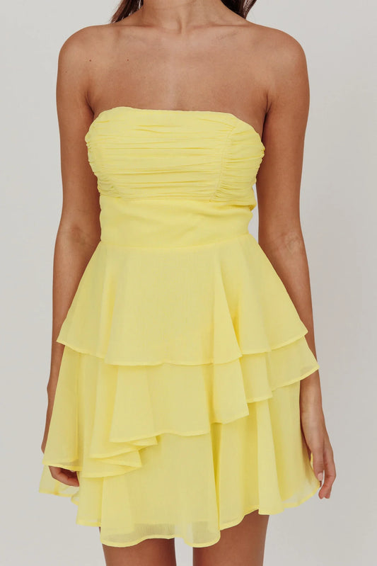 Dress Elegant Light Blue Dress Strapless Neck Ruched Bodice Detail Tiered Ruffled Dress and Mini Length Homecoming Dress