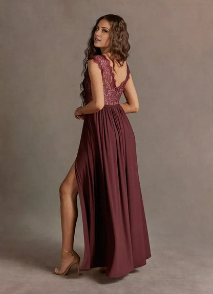 Dress Elegant Black Boat Neck Lace Appliques Maxi Dress Sleeveless Slit A-Line V Back Prom Dress