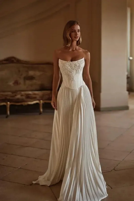 Dress Exquisite White Satin Strapless Sleeveless Maxi Dress Pleated Wedding Dress with Applique