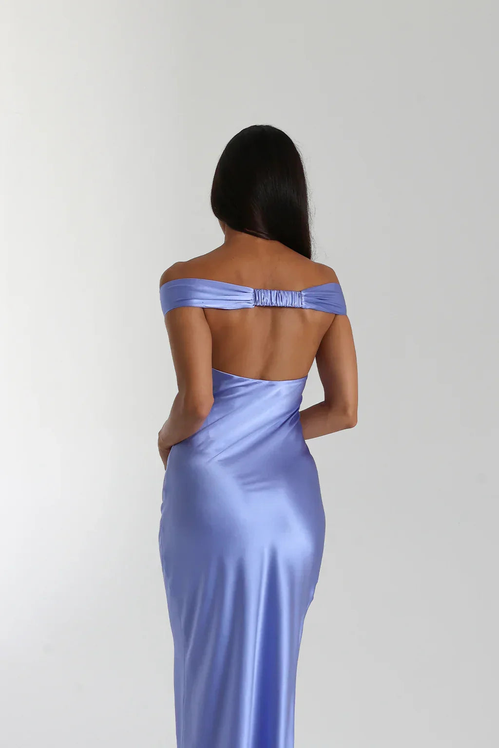 Dress Fashion Off the Shoulder Satin Pleated Maxi Dress Sleeveless Column White Prom Dress