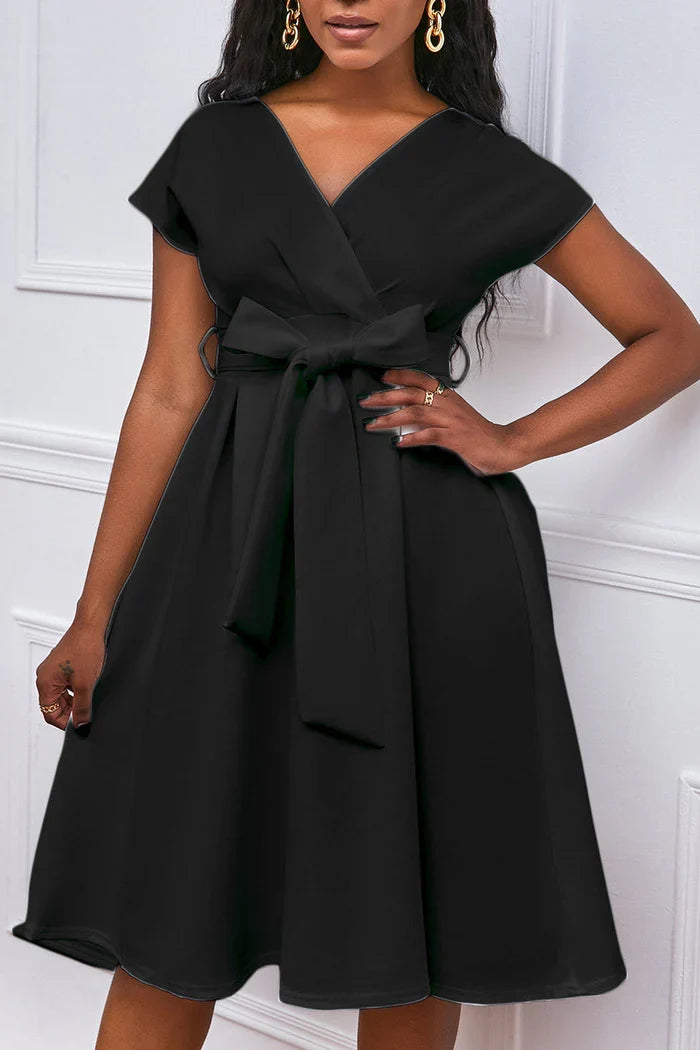 Dress Green A-Line V-Neck Party Cocktail Dress Zipper Up Homecoming Dress With Bow Knot