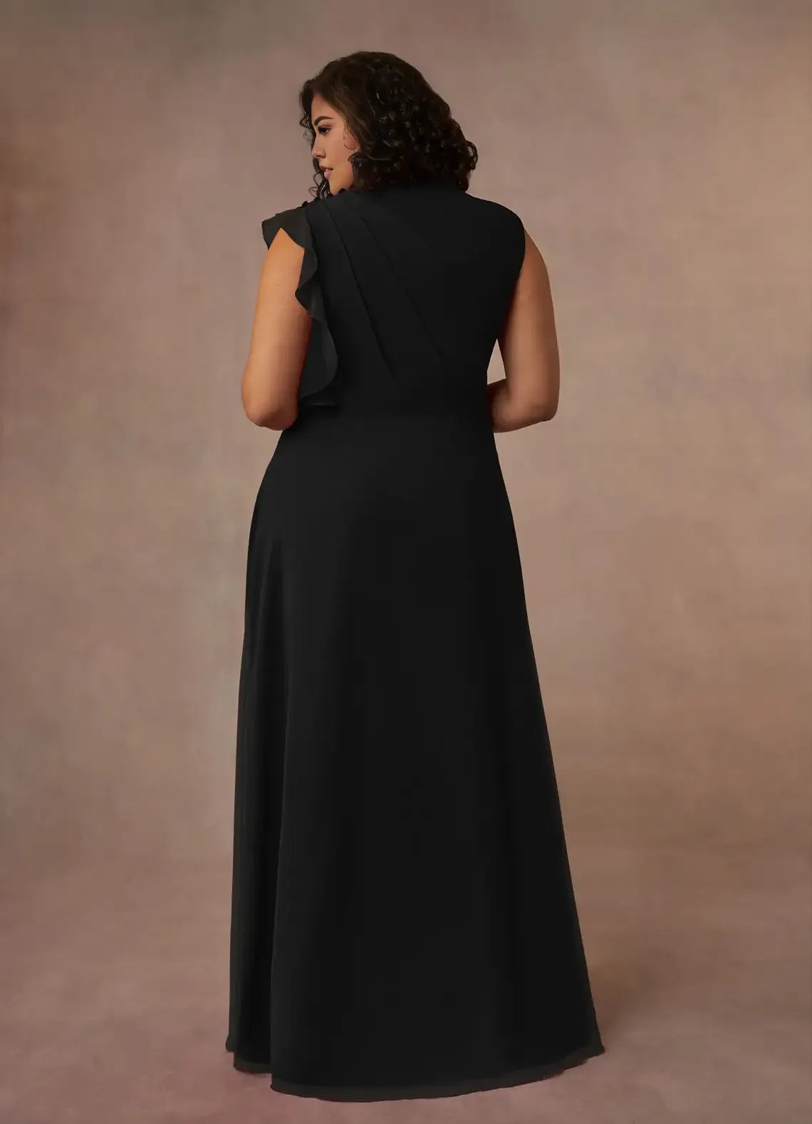 Dress Black High Neck Pleated Chiffon A-Line Plus Size Mother Of The Bride Evening Dress Classic Sleeveless Cascading Ruffles Mother Of The Groom Dresses