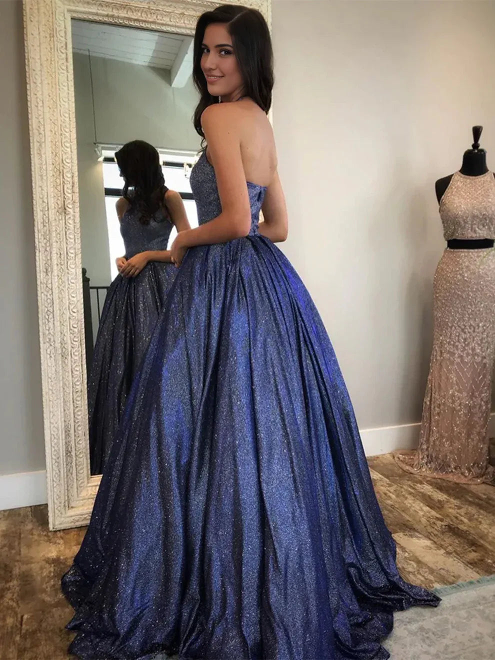 Dress Long A-line Halter Backless Formal Graduation Prom Dresses