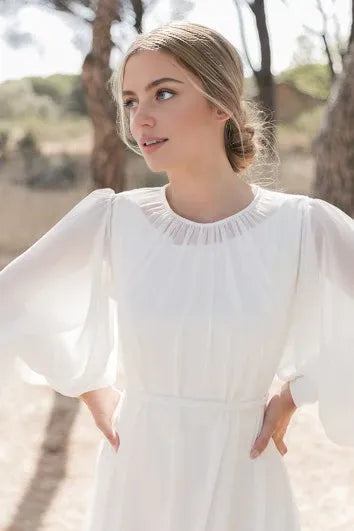 Dress Modest A Line Chiffon High Neck Chapel Train Bride Dress With Ruching Wedding Dress