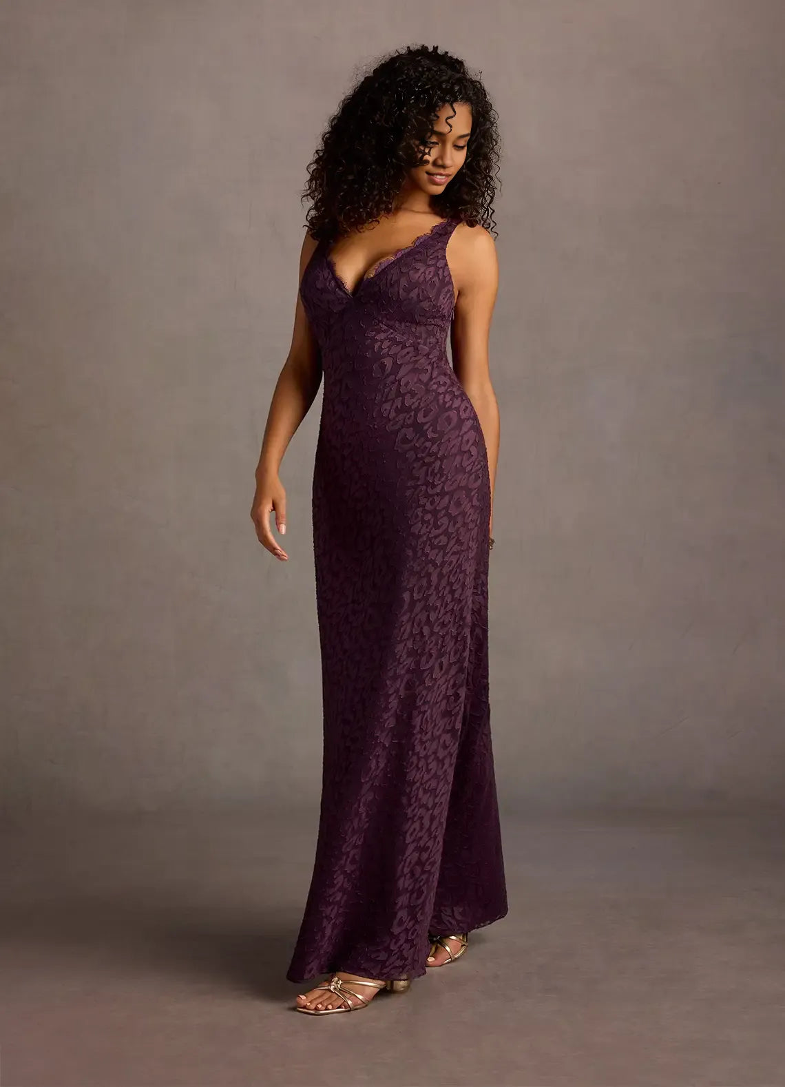 Dress Regular Straps Deep V Neck Elegant Lace Appliques Maxi Dress Sleeveless Mermaid Backless Prom Dress