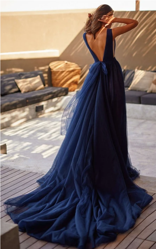 Dress Simple A Line Plunging Neck Evening Dress with Split Front Prom Dress Formal Wear Dresses
