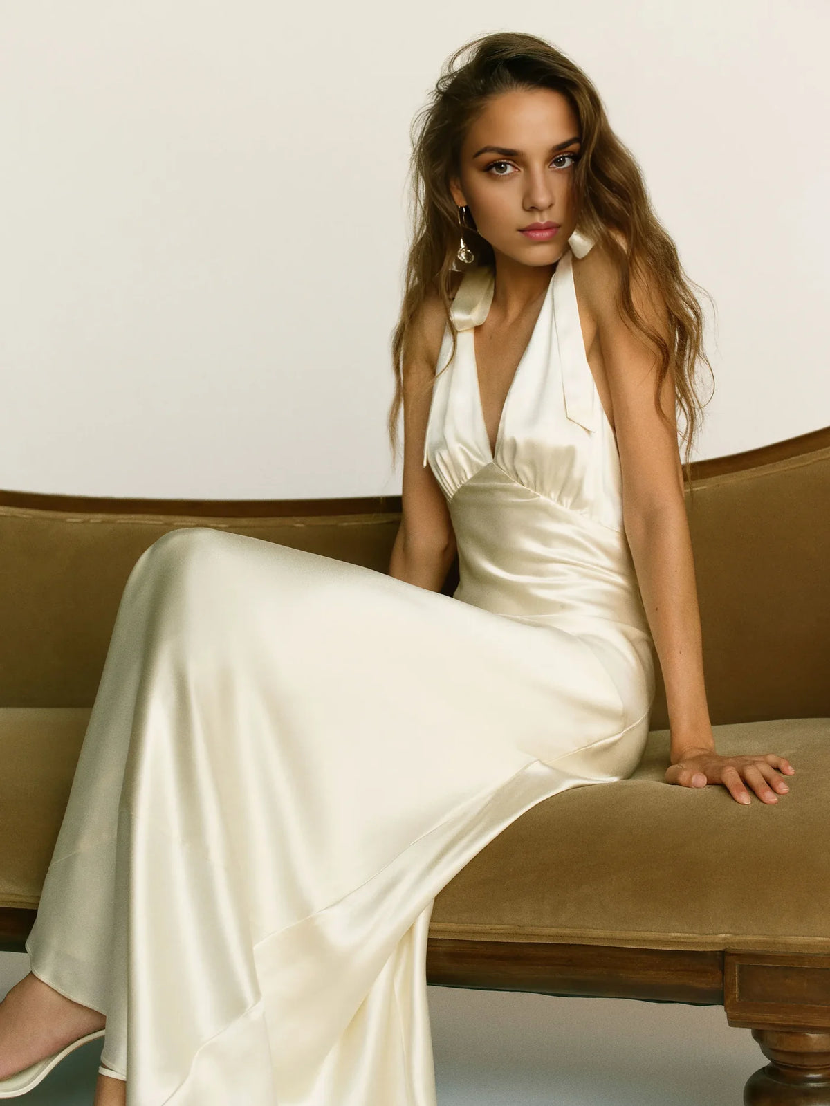 Elegant Satin Mermaid V‑Neck Tie‑Strap V‑Back Floor‑Length Wedding Guest Dress