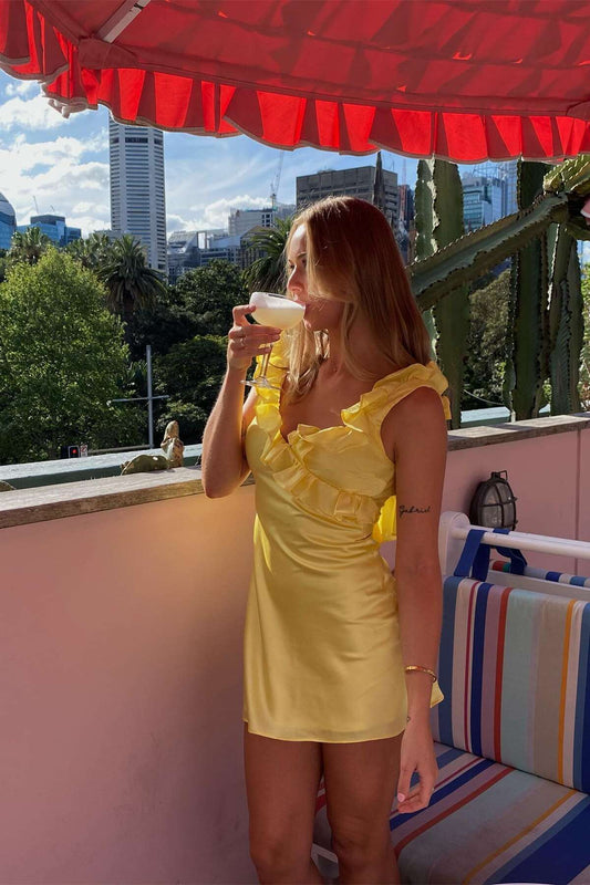 Dress Sleeveless Ruffles V Neck Short Party Dress Satin Open Back Homecoming Dress