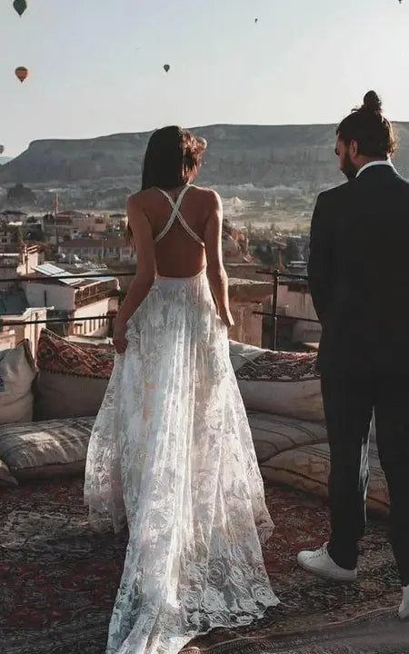 Dress Spaghetti Straps Sexy Front Split Sleeveless Lace Empire Pleated Lace Wedding Dress