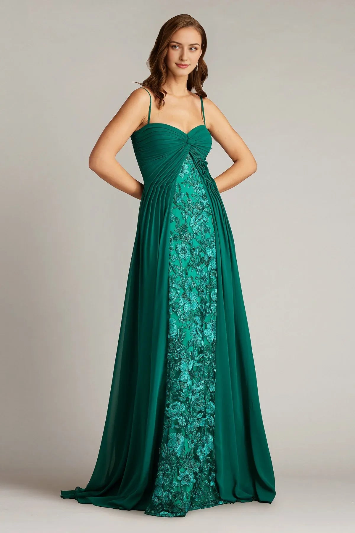 Dress Spaghetti Straps Sleeveless A-Line Maxi Dress Formal Fitted Zipper-Up Prom Dress With Sweep/Brush Train