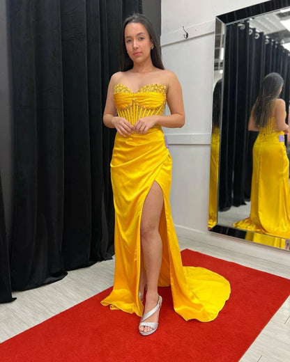 Dress Spaghetti Straps Sweetheart Seeleveless Sheath High Split Pleated Satin Party Dress With Beads Evening Dress Prom Dress