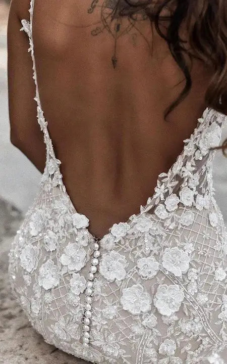 Dress Strapped V-neck Beach Sheath Mermaid Lace Deep-v Back Wedding Dress