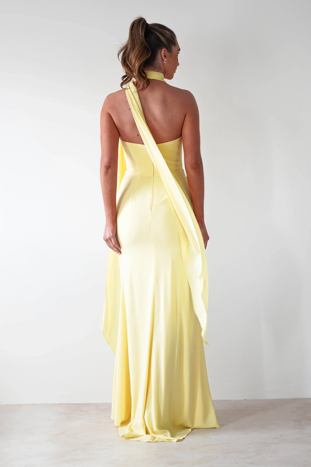 Dress Yellow Gown Strapless Neck Halter Ruched Bodice And A Floor Length Hem Prom Dress