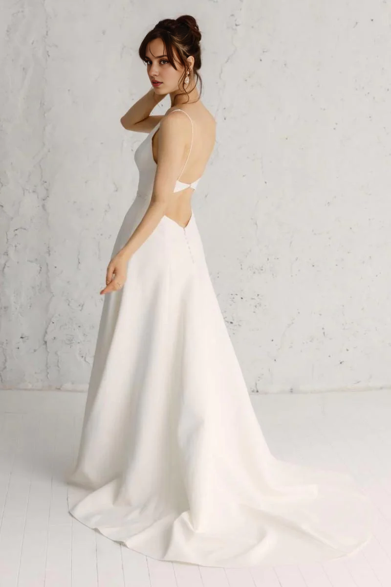Prom Dress In Store Spaghetti Straps Eternal Happiness A-line Backless Wedding Dress With Long Train Dress For Wedding