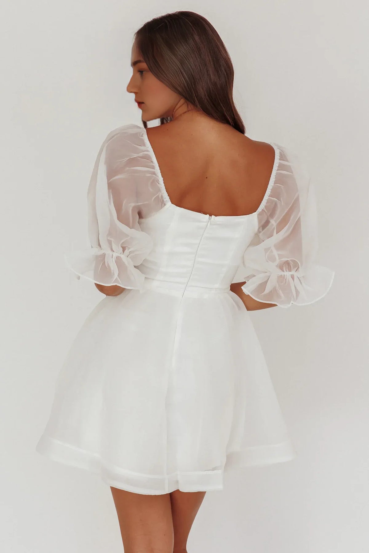 Dress Chic Pale Pink Organza Mini Dress Sweetheart Neck Puff Sleeves With Ruffle Cuffs And Cinched Waist Homecoming Dress