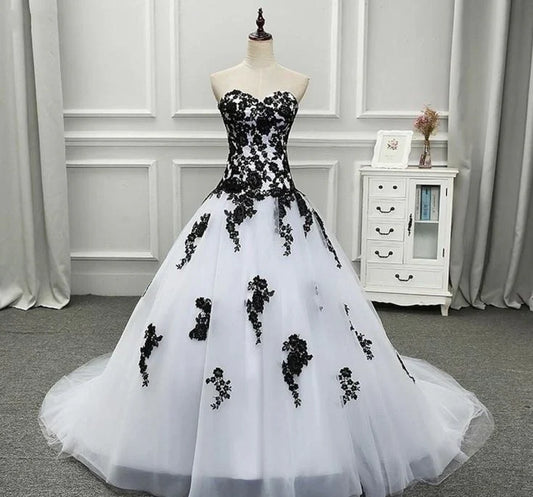 Formal Women's Dresses Strapless Beautiful White and Black Long Prom Dress Ball Gown Wedding Dress Prom Clothing