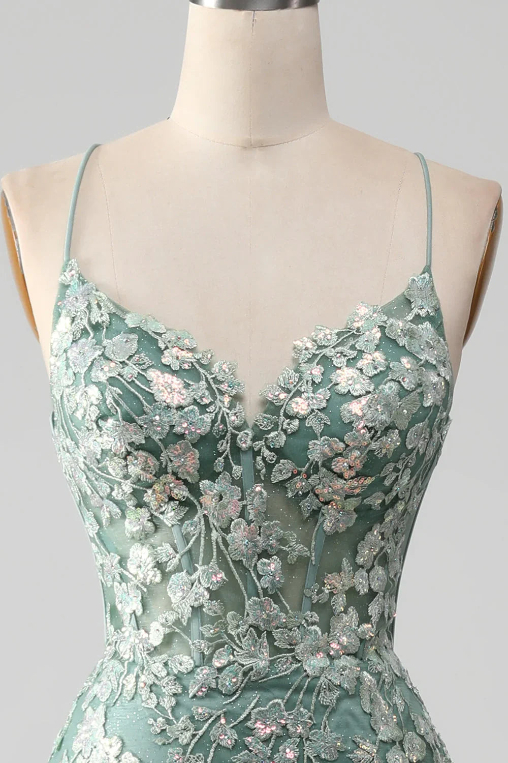 Mermaid Lace-Up Back Prom Party Dresses With Appliques