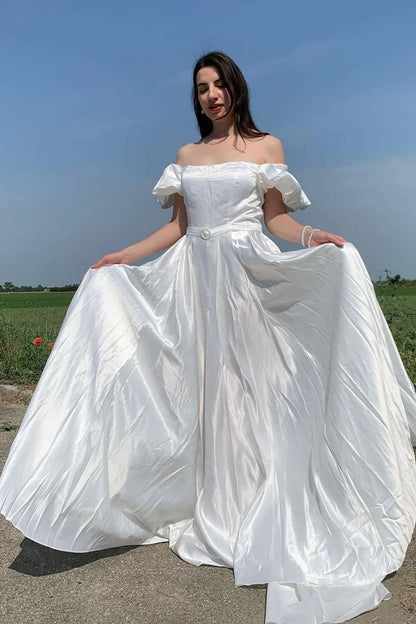 A-Line Off-the-Shoulder Puff Sleeve Wedding Dress With Open Back
