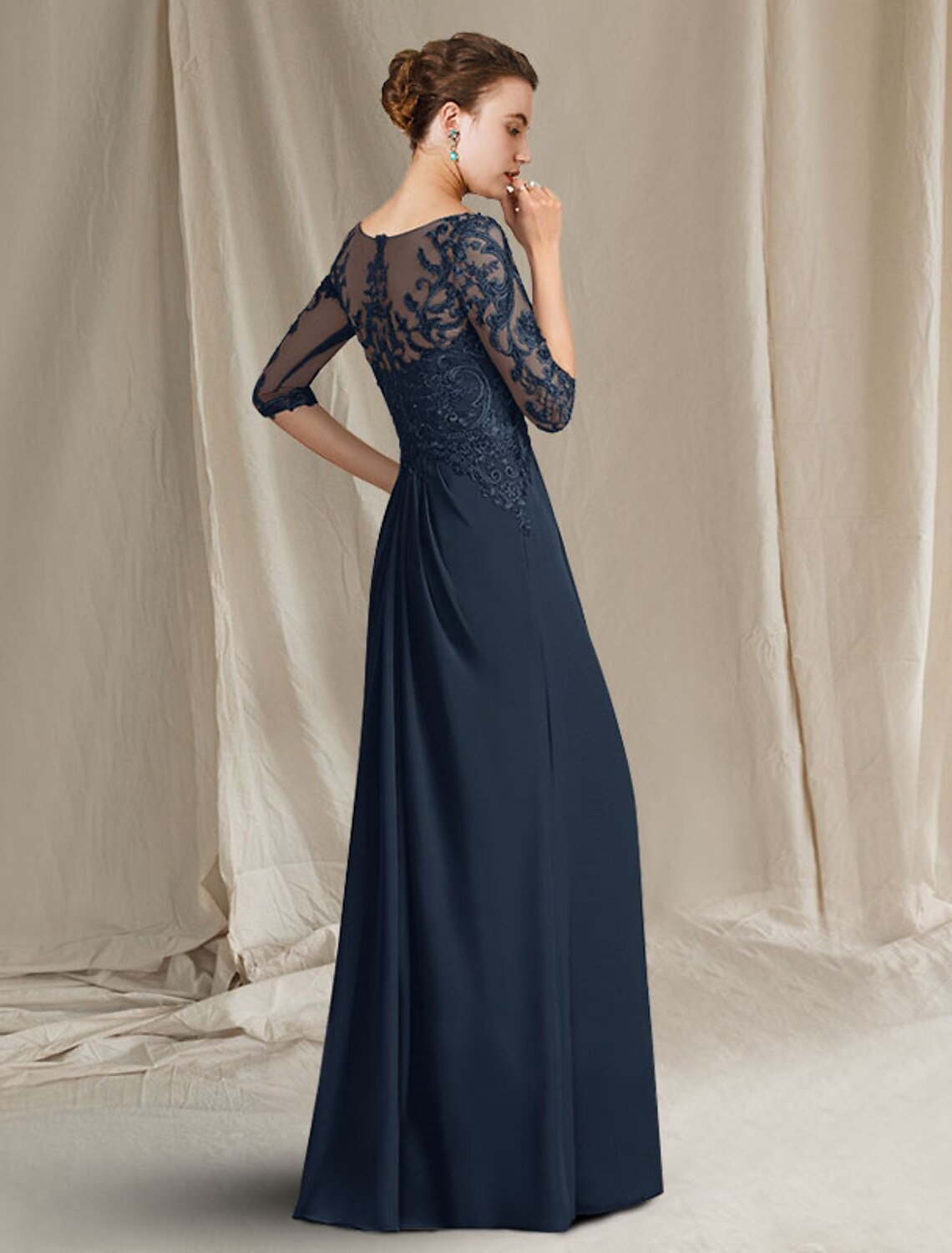 A-Line Mother of the Bride Dress Elegant V Neck Floor Length Chiffon Lace Half Sleeve with Draping Appliques