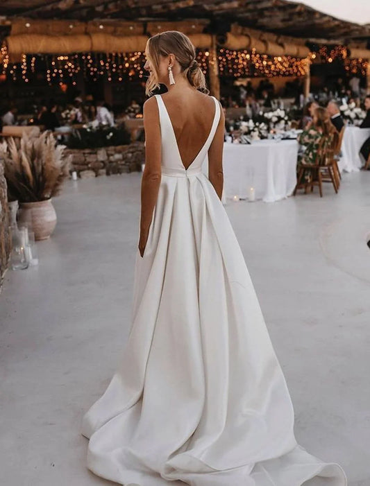 Beach Simple Wedding Dresses A-Line V Neck Sleeveless Court Train Satin Bridal Gowns With Sashes