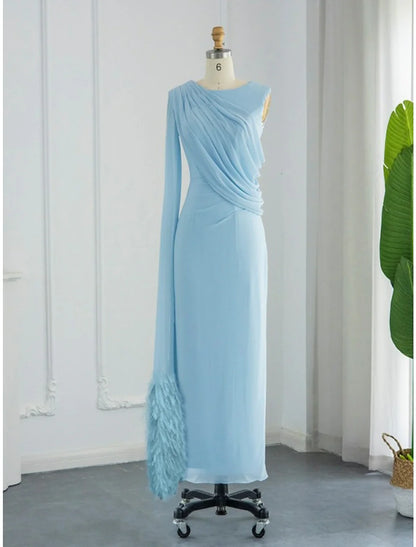 Sheath / Column Evening Gown Elegant Dress Formal Fall Sweep / Brush Train Sleeveless Cowl Neck Chiffon
