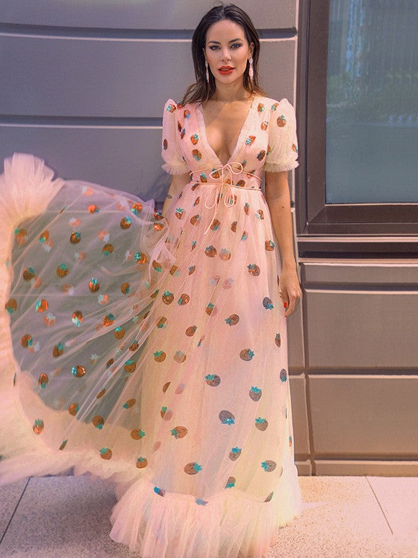 Tulle Ruffles V-neck Short Sleeves Floor-Length Dresses