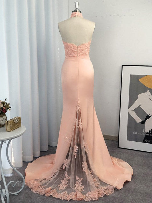 Halter Sleeveless Satin Lace Sweep/Brush Train Dresses