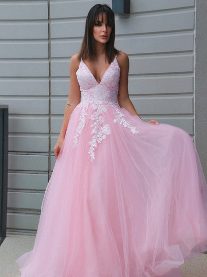 Tulle V-neck Applique Sleeveless Floor-Length Dresses