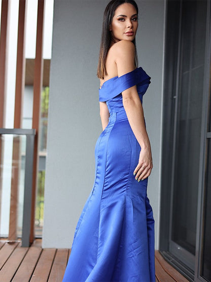 Ruffles Off-the-Shoulder Sleeveless Sweep/Brush Train Dresses