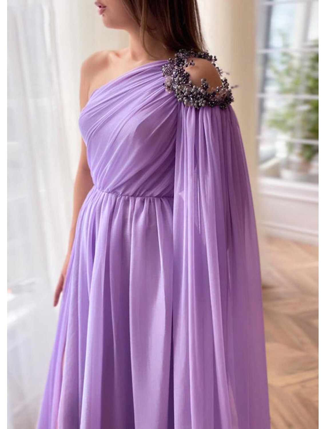 A-Line Prom Gown Elegant Dress Formal Wedding Guest Sweep / Brush Train Sleeveless One Shoulder Capes Chiffon