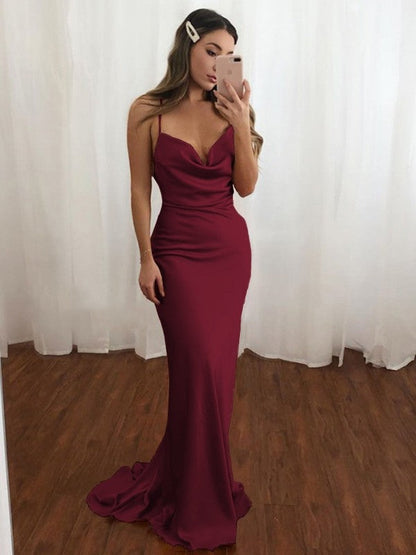Sheath/Column Spaghetti Straps Ruched Sleeveless Train Dresses