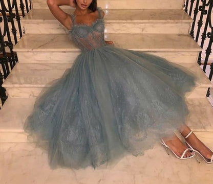 A Line Tulle Sweetheart Lace Strapless Prom Dresses