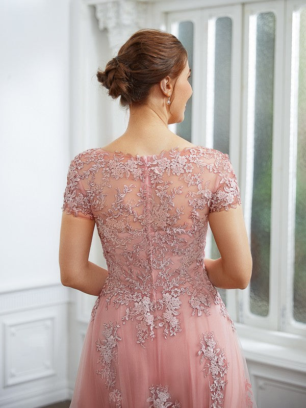 Tulle Applique Bateau Short Sleeves Floor-Length Dresses